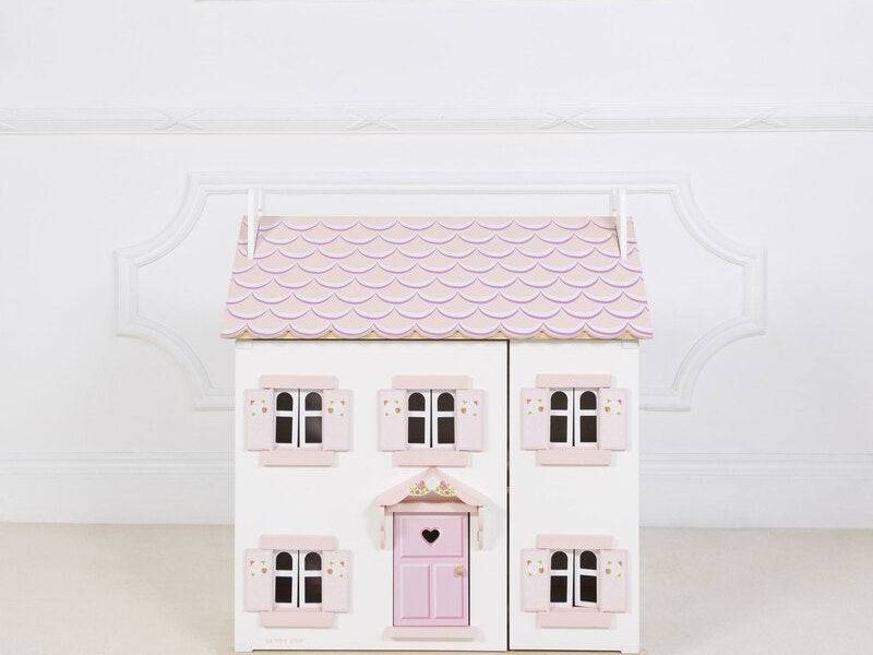 Sophie's Wooden House Doll House LEH104