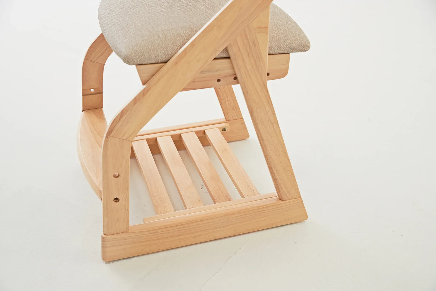 Calla Adjustable Study Chair
