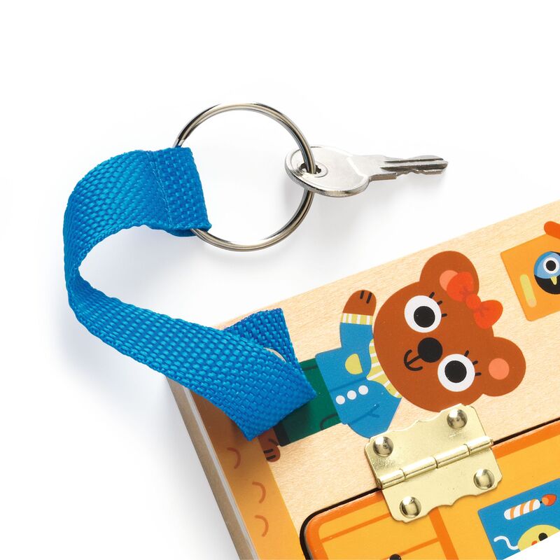 Cabanalock Wooden Puzzle with 4 metallic locks by Djeco