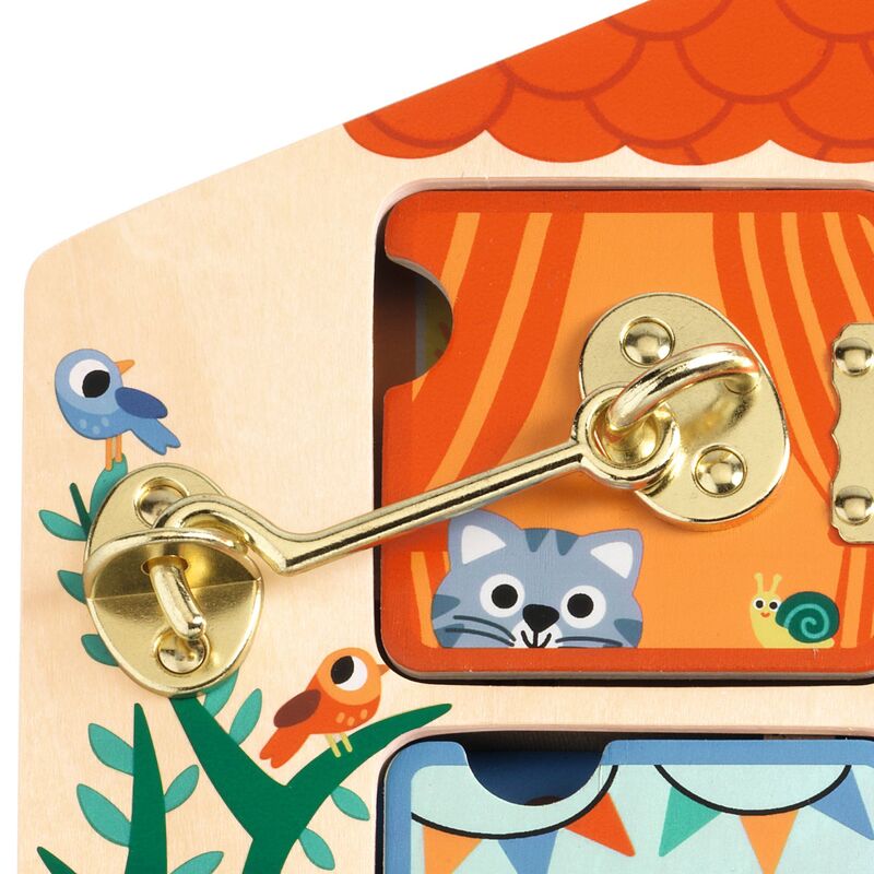 Cabanalock Wooden Puzzle with 4 metallic locks by Djeco