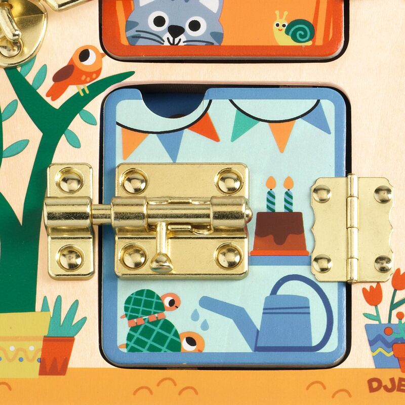 Cabanalock Wooden Puzzle with 4 metallic locks by Djeco