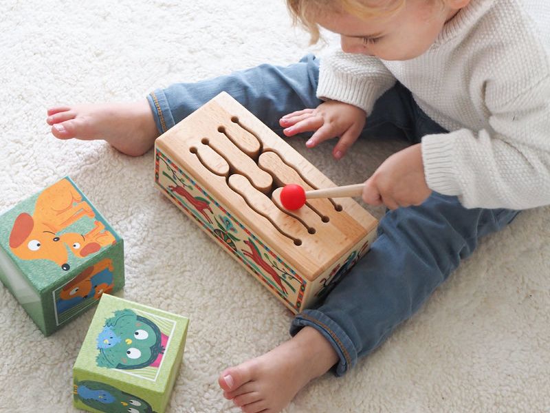 Djeco DJ6028 - Animambo Wooden Drum