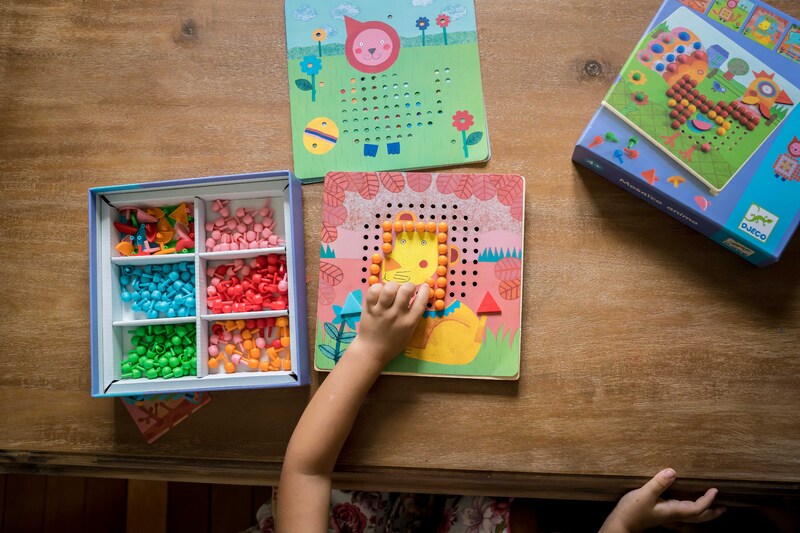 Animo Mosaico Peg Board by Djeco