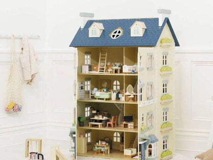 Palace Wooden House