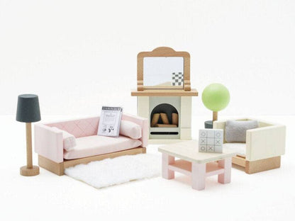 Wooden Dolls House Sitting Room - 19 piece