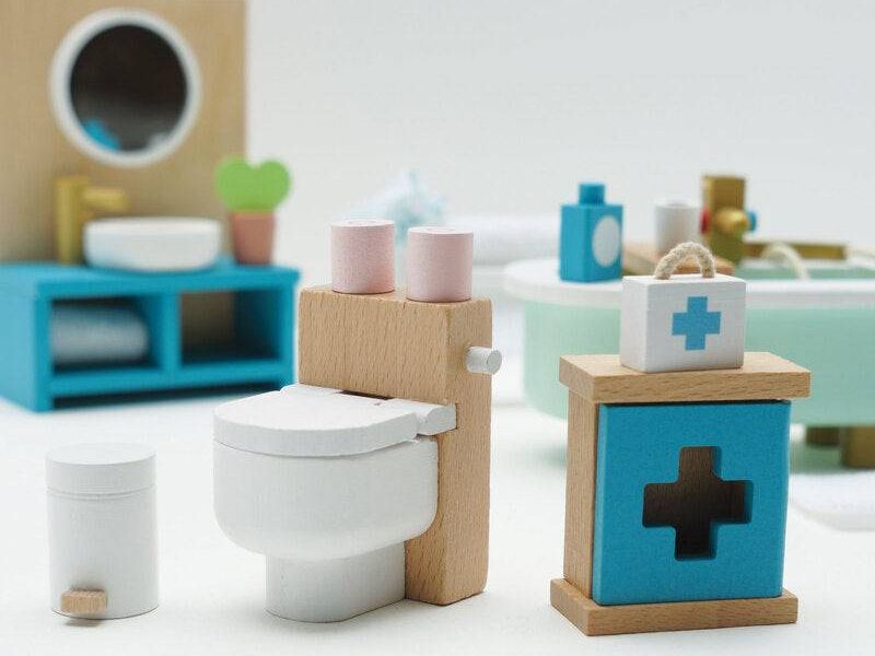 Wooden Dolls House Bathroom Furniture - 19 piece