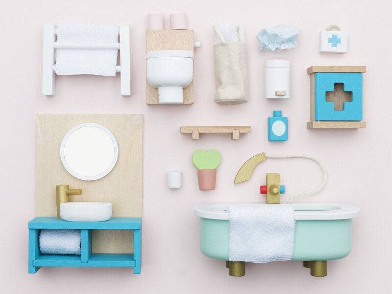 Wooden Dolls House Bathroom Furniture - 19 piece