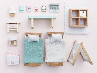 Wooden Dolls House Child's Bedroom - 24 piece