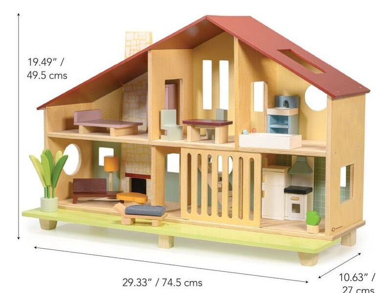 Cedar Chalet with Furniture