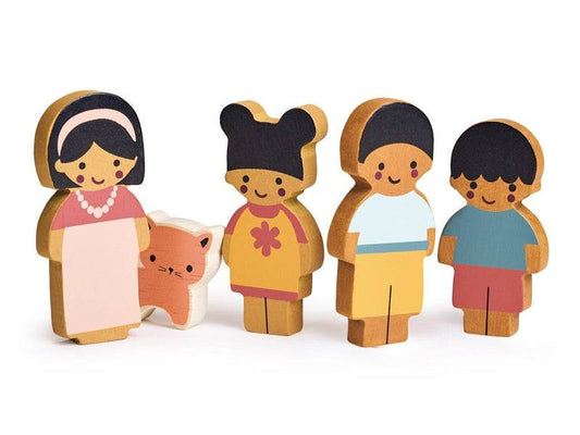 Doll Family With Cat