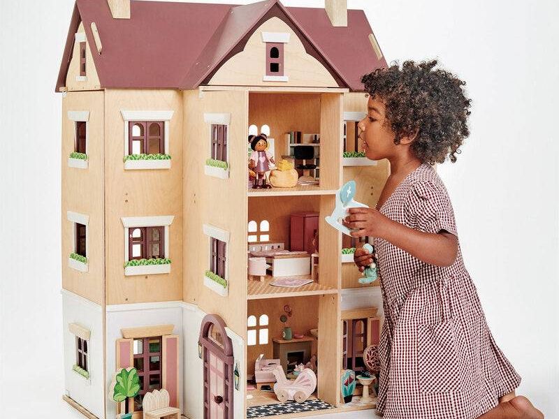 Fantail Hall Doll House