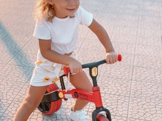 Velo Junior Balance Bike (Red) YV16R2