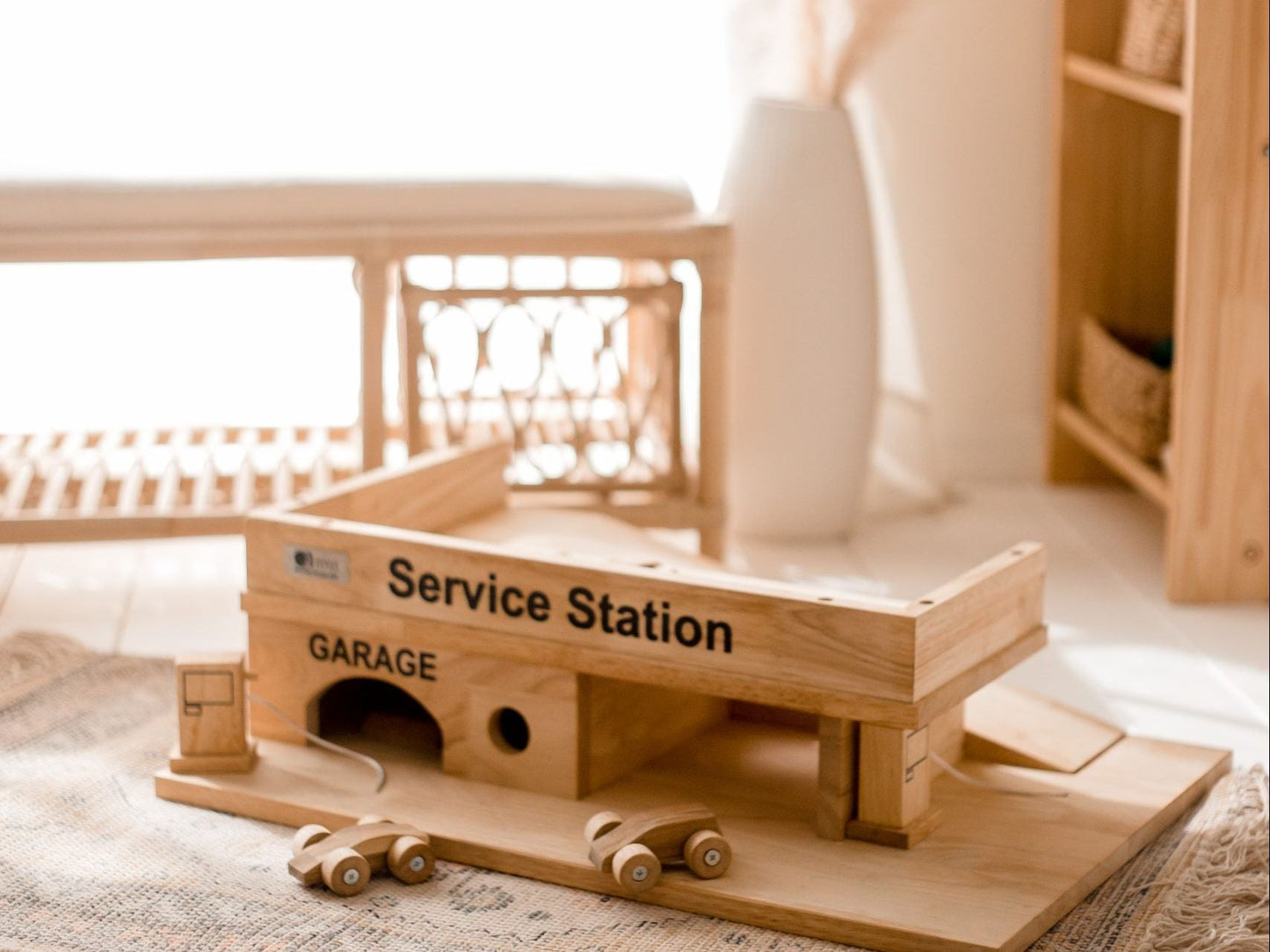 Solid Wooden Service Station