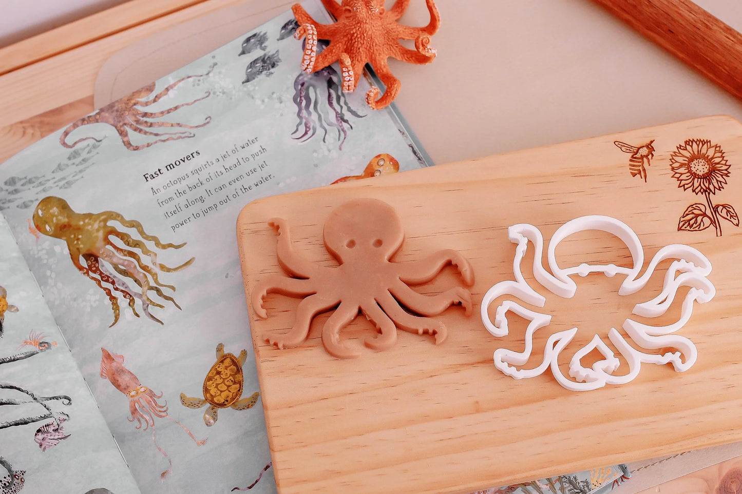 Oceanic Bio-Playdough Cutter - Octopus Edition